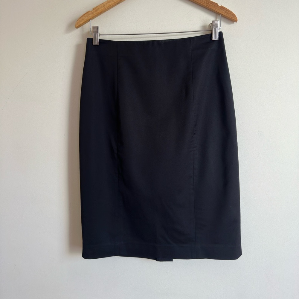 Ann Taylor || Woman’s Elegant Black Pencil Skirt Sz 4